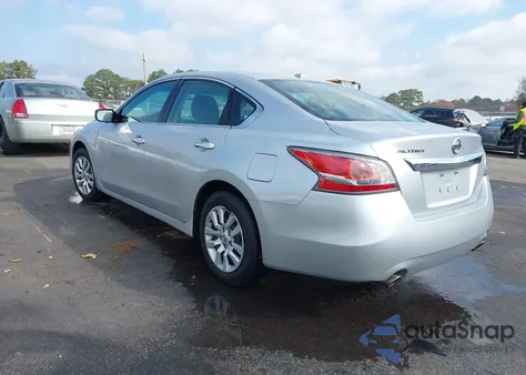 2015 Nissan Altima 2.5/2.5 S/2.5 Sl/2.5 Sv из США, поврежденный, VIN 1N4AL3AP4FC494143